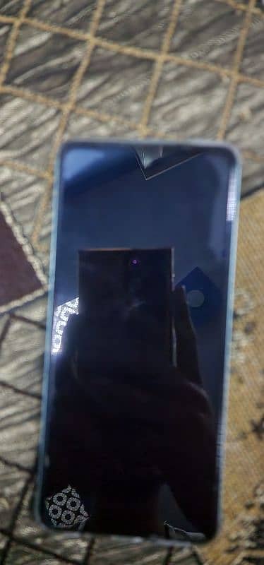 infinix smart 8 4ram 64memory 3