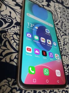 LG v60