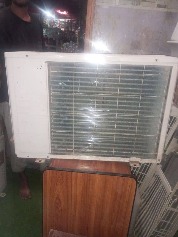 Haier AC 1 ton 0