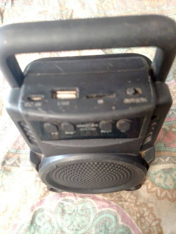 BT connectivity Speaker 1