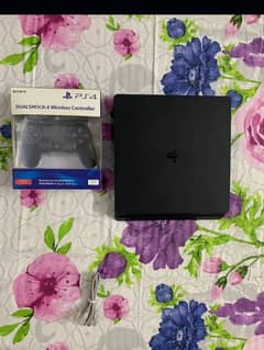 PS 4 SLIM FOR SALE