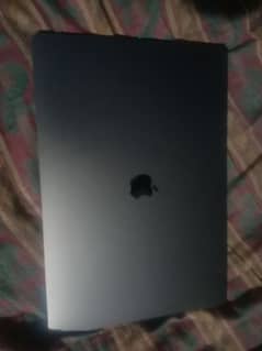 Macbook Pro 2019 16" i9 32gb 1Tb