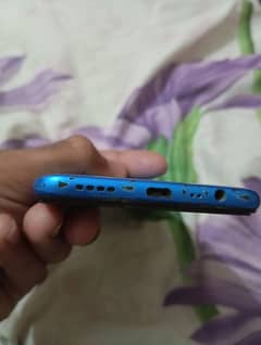 mobile ki battery panel wagera sab ok he realme c3 box bhi available h