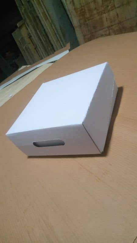 Carton Box/Oil Box/Shoe Box/Packaging Moving Box/Corrugated Postal Box 3