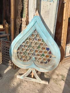 old coloure full glass old antique decorations item for sale in diyar