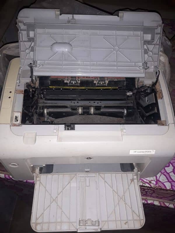 HP Laserjet P1005 0