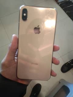 I phone xs max 10/10non pta 82 battery health