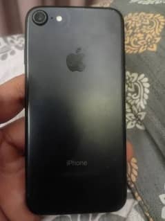 iphone 7 matt black color 32gb neat condition