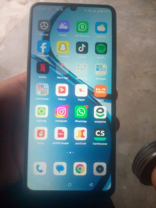 Realme C63. . 6/128 5