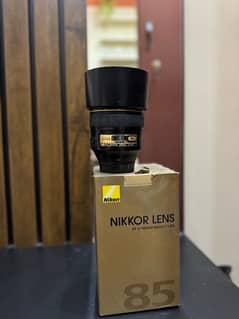 nikon