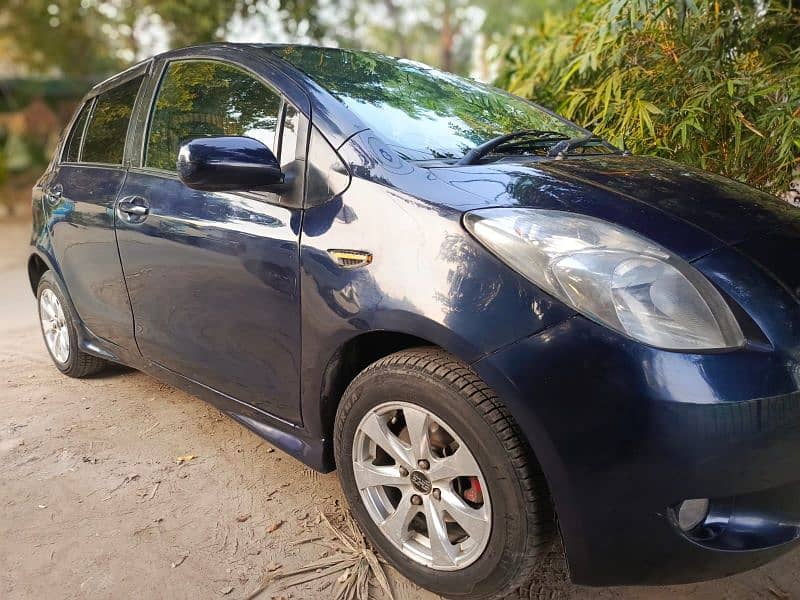 Toyota Vitz 2006 9