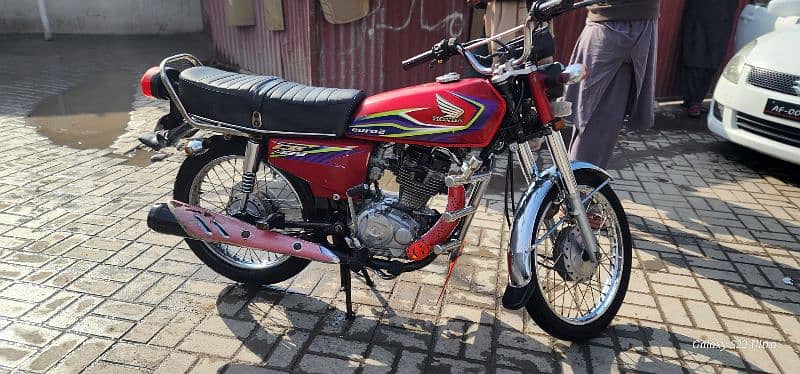 125 Model 18 For sell and exchange with Hunda cb 150 and suzaki gs 150 0