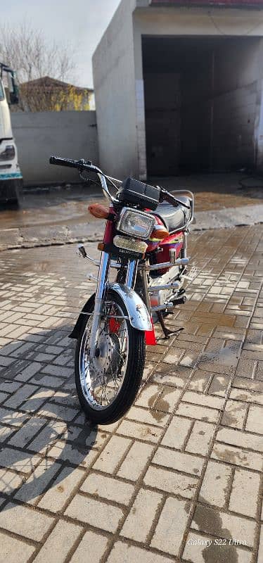 125 Model 18 For sell and exchange with Hunda cb 150 and suzaki gs 150 5