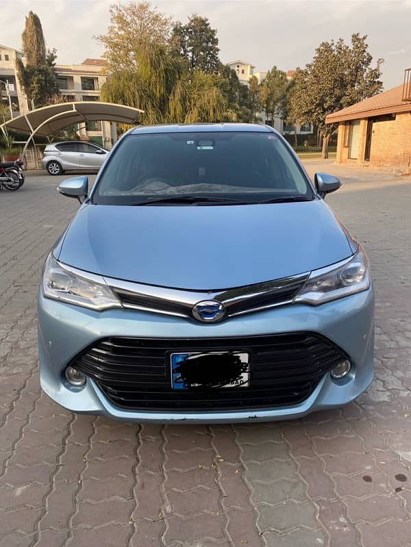 Toyota Corolla Axio 2016 1