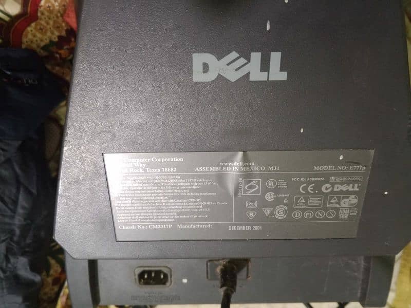 dell monitor 17 inch 1