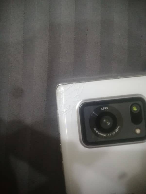 sharp aquos r6 12/128 non pta 6