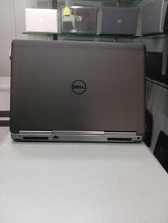 AL Raheem Computer(DeLL Precision 7520 Core i7 7th Gen 16/256 4Gb Card