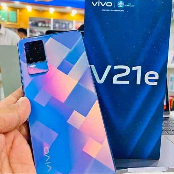 vivo v21 e 8+4 rom 128 gb memory 10/10 7