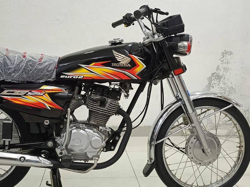 HONDA CG-125 MODEL 2021 4