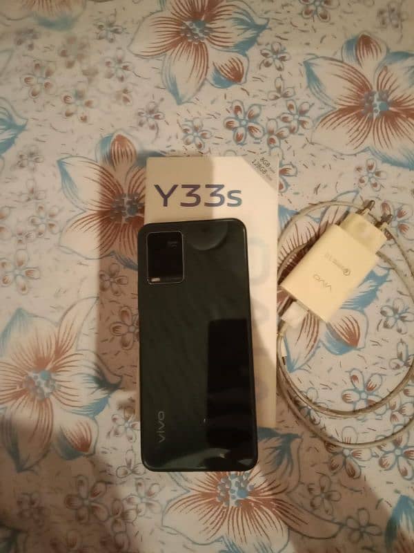 vivo y33s 1