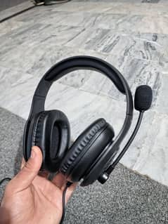 Lenovo Think Plus G 40 A Pro Headphones Wired Headphone with Mic