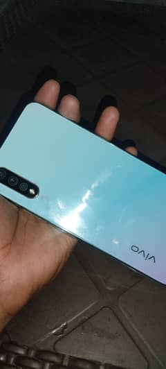 Vivo S1