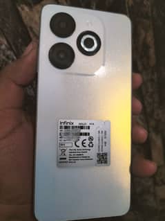 Infinix smart 8 64/4gb