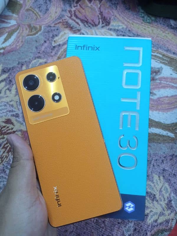 INFINIX NOTE 30 1