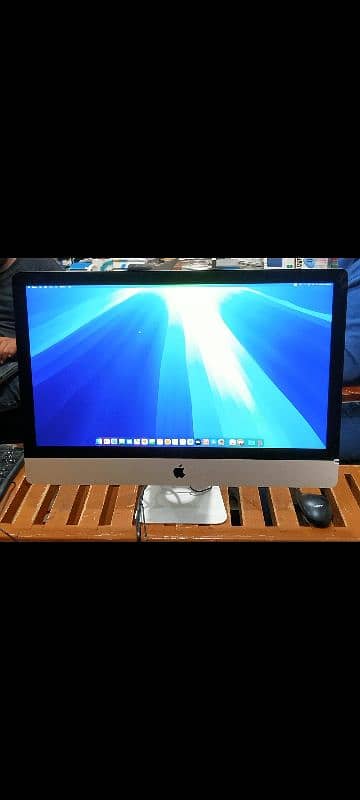 iMac 27" 2017, 2019 & 2020  Core i5, i7 & i9 with 4GB, 8GB & 16GB GPU 0