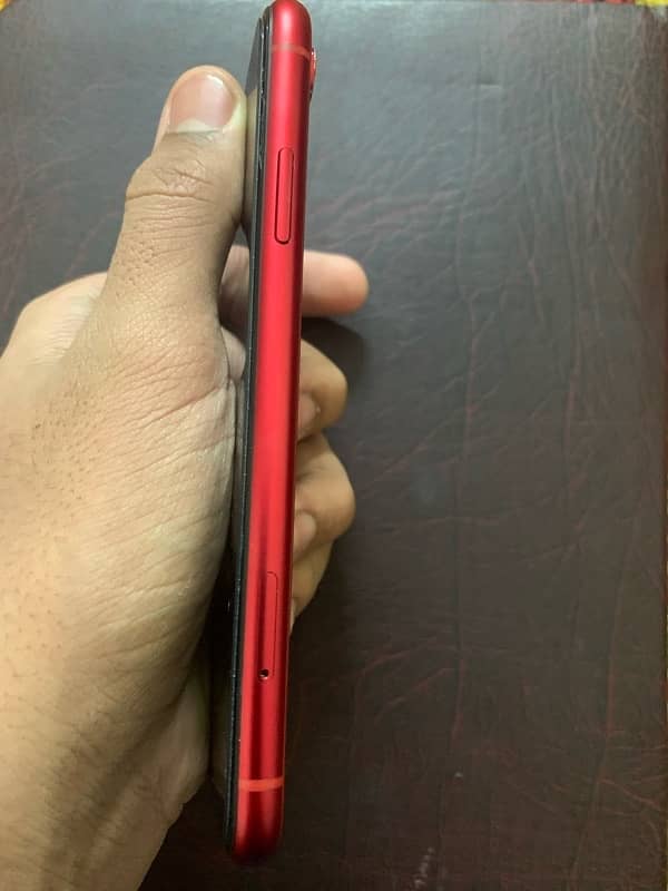 Apple IPHONE XR 64 GB Non PTA 2