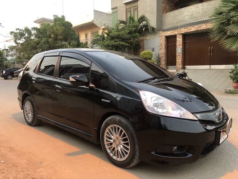 Honda Fit Shuttle 2016 import reg 2021 btr then freed spike insight 5