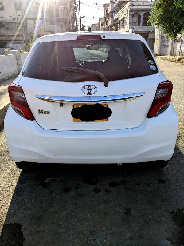 Toyota Vitz 2015 1