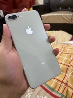 Iphone 8 Plus *03255761498*