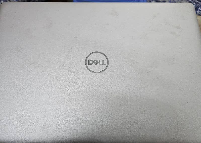 Dell Inspiron 5570 5