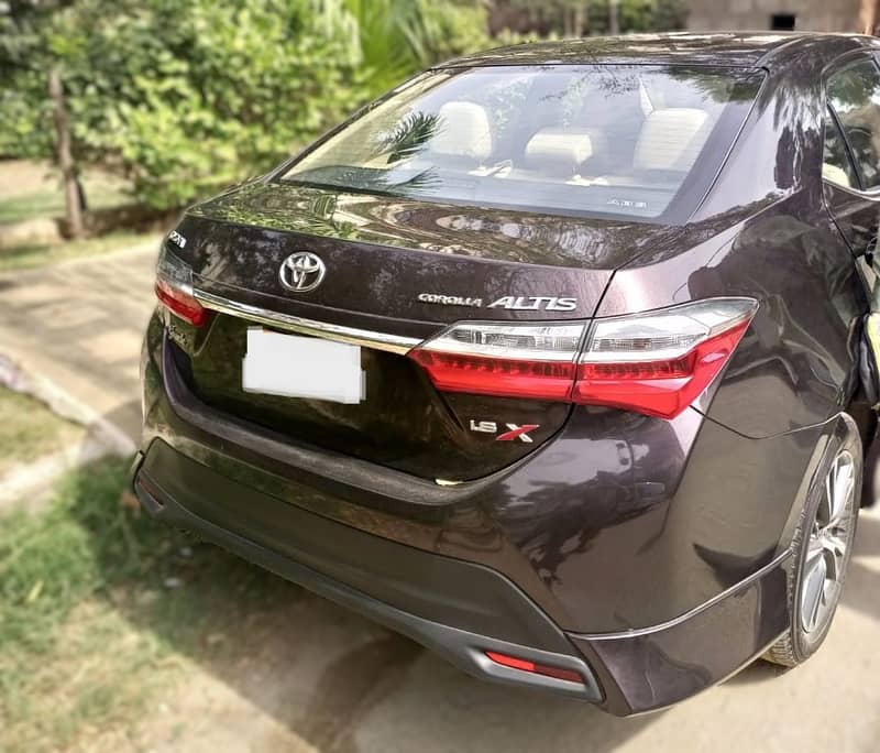 Toyota Corolla Altis Grande X CVTi 1.8 | Like New | ONLY 4,986 KM 8