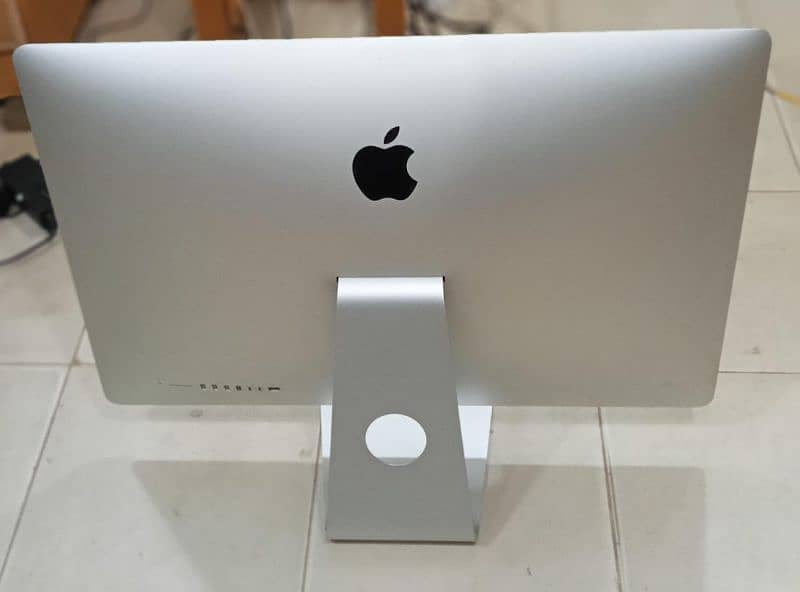 iMac Retina 5K 27" 2020 Core i5 & i7 with 4GB & 8GB Graphic Card 18