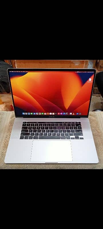 MacBook Pro 2019 16 Inch Core i9 32GB / 64GB Ram 4GB / 8GB Graphics 0