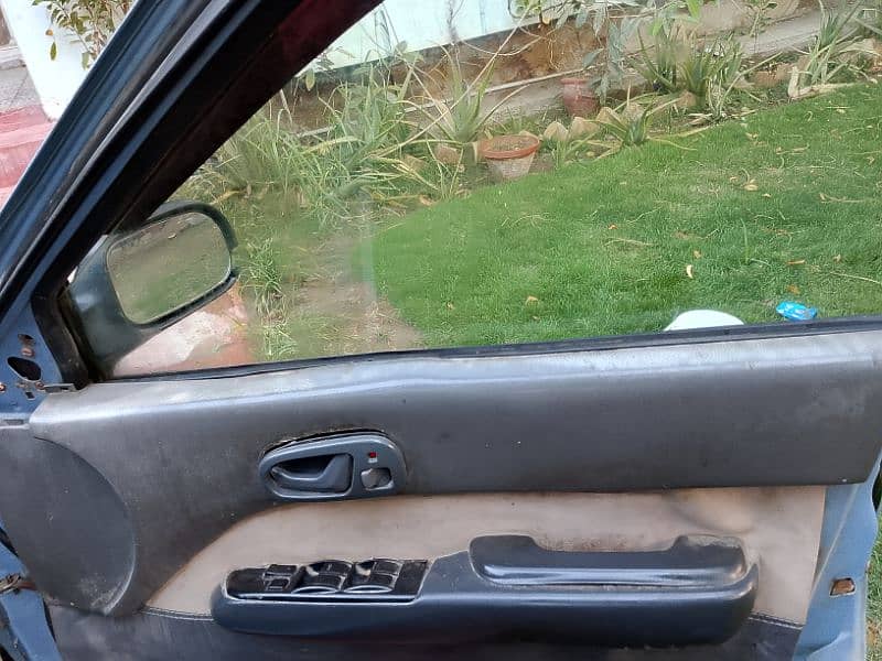 Suzuki Cultus VXL 2005 only 690 power steering power window 15