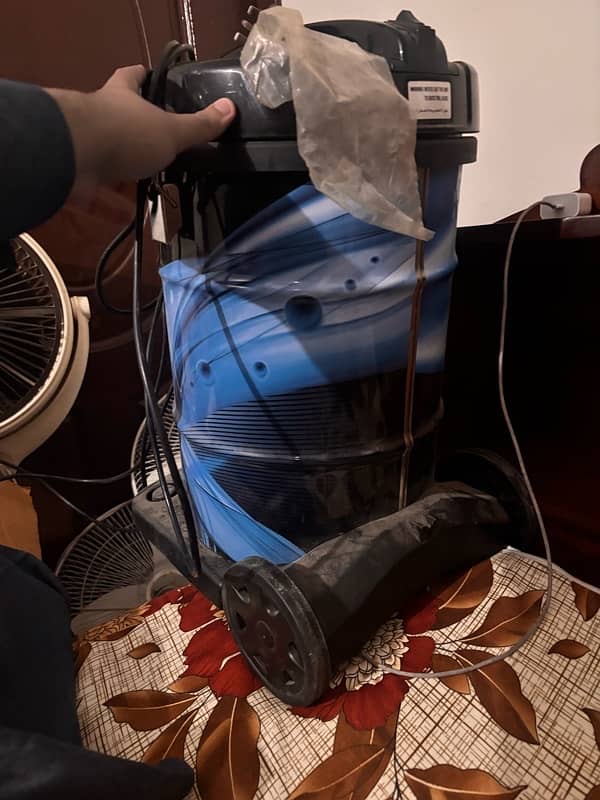 hitachi brand new vaccume cleaner 2