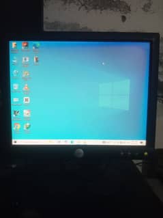 Dell 15 inach LCD far sale urgent