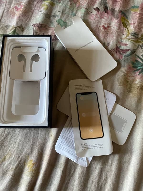 Iphone 11 Pro PTA With BOX 8