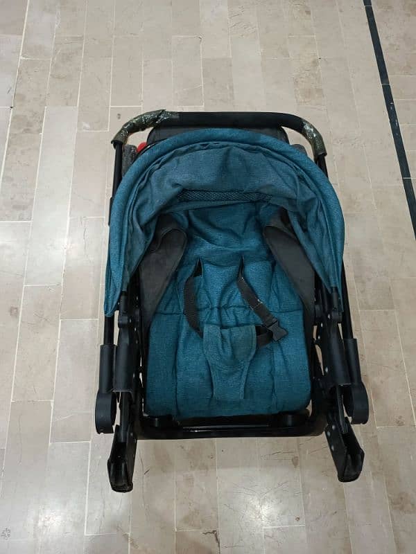 Foldable baby pram 4