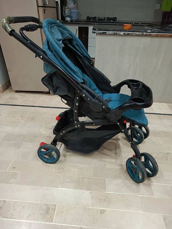Foldable baby pram 6