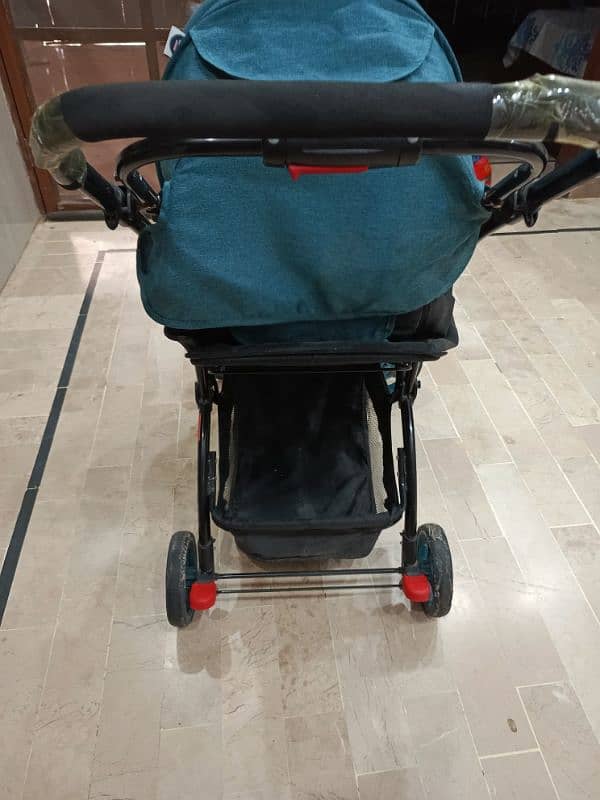 Foldable baby pram 7