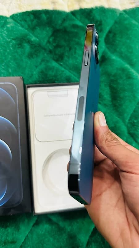 iphone 12 pro max 128gb pta 1