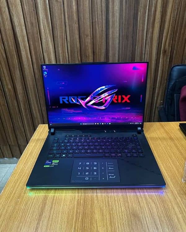 ASUS ROG Strix G16 Gaming || 16GB Dedicated Nvidia RTX 4090 3