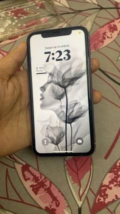 Iphone 11 Non pta jv 64gb 84% Battery Health