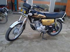 Honda 125CG Golden Edition Self Start Okara cantt Location