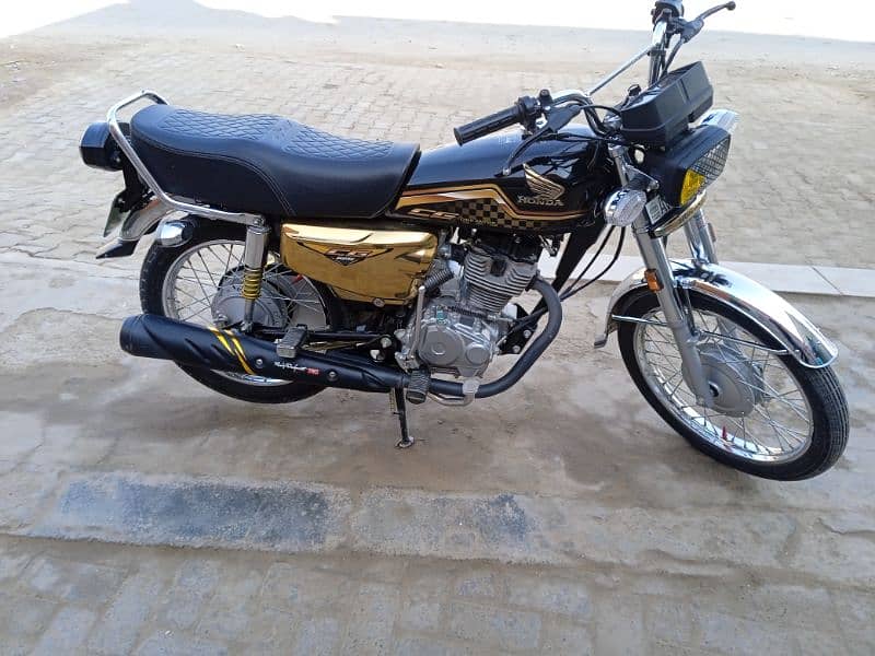 Honda 125CG Golden Edition Self Start Okara cantt Location 1