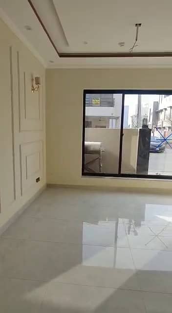 5 MARLA HOUSE FOR SALE IN DHA 11 RAHBAR 12